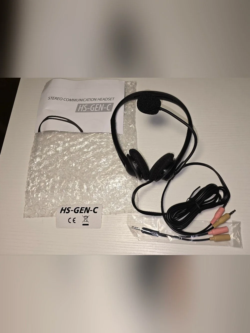 HS-GEN-C ~ Stereo Communication Headset 3mm input all devices - New
